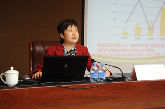 易成公司召開2012年生產經營戰線收心會