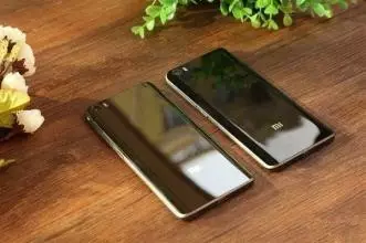 手機(jī)外殼新材料帶來了金屬加工設(shè)備的新革命