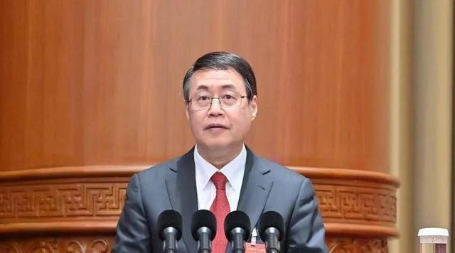 如何應(yīng)對(duì)外貿(mào)面臨的挑戰(zhàn)？海關(guān)總署原副署長(zhǎng)權(quán)威解答